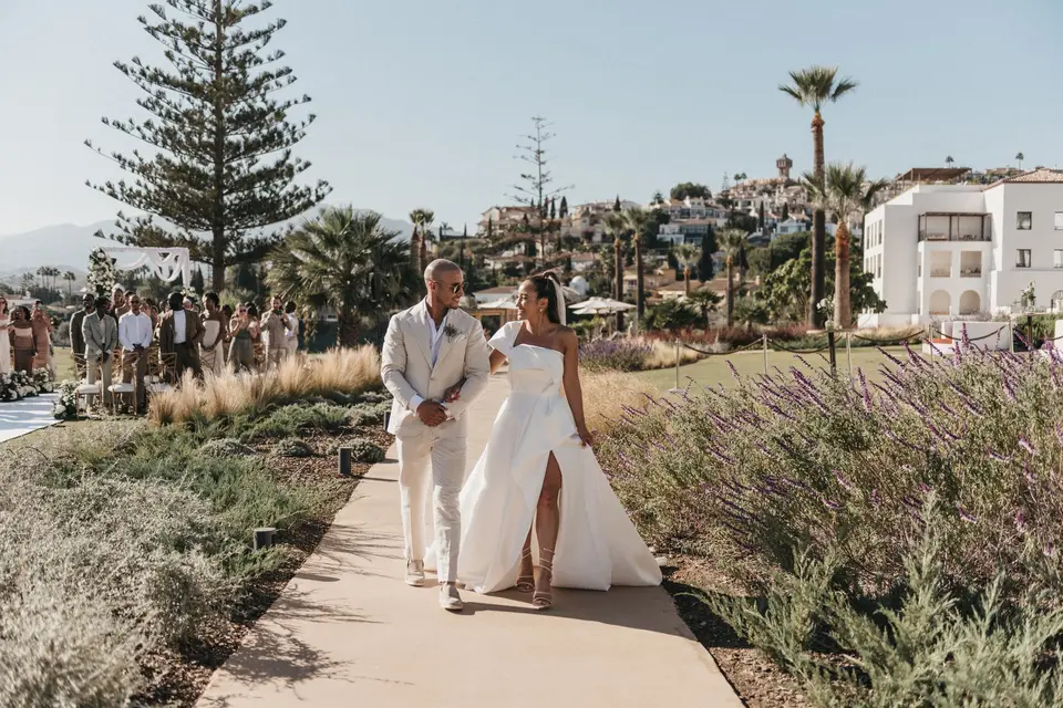 amira-louis-455_1_201852-173158932359214